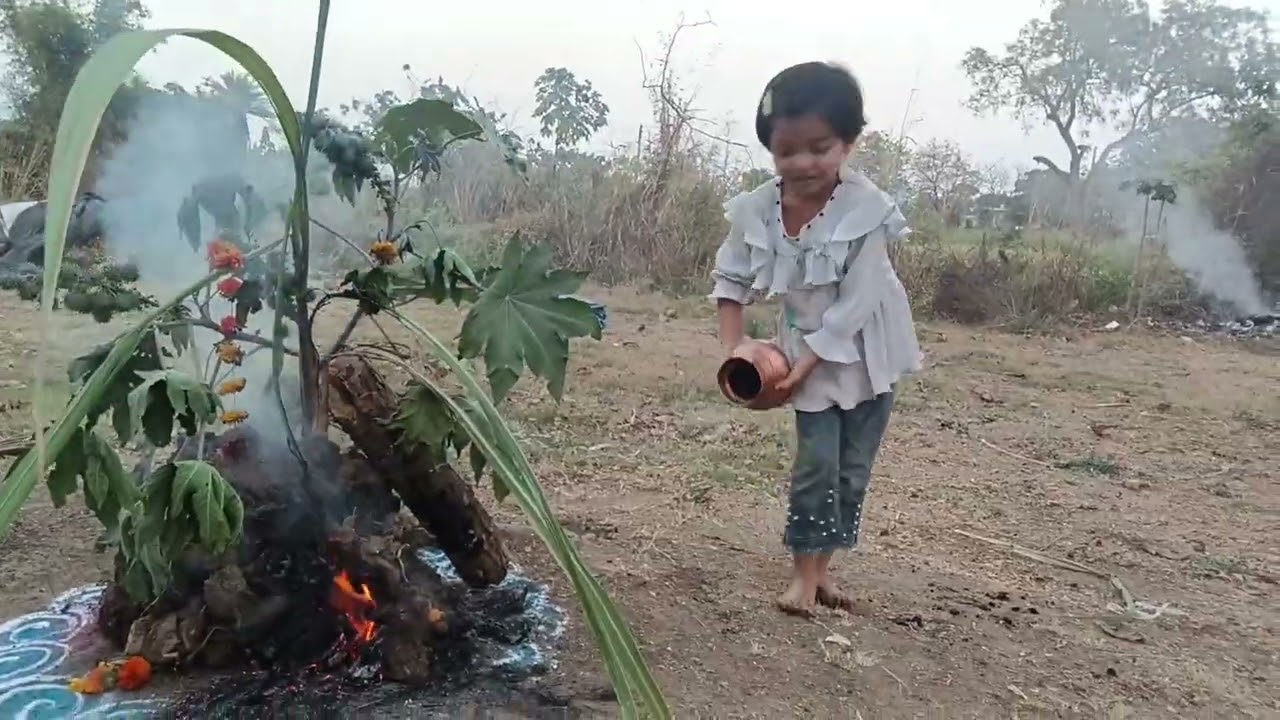 होलिका दहन 🔥😍आमच्या गावाकडील होळी कशी साजरी केली 🧡मस्त पुरणपोळीचा बेत#trending #होळी #vlog #village 