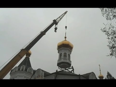 Installation of the dome on the Church of St. Basil the Great in Nikolsky Monastery in 2017