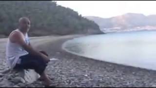 Aramıza Girmiş Dağlar Denizler - Hasan Kaya