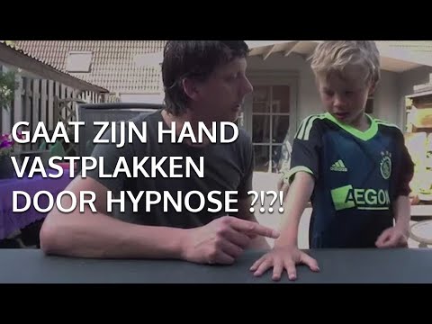 Video: Hoe Te Hypnotiseren Met Een Oogopslag