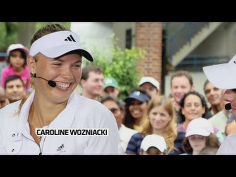 Les soeurs Williams conseillent Caroline Wozniacki