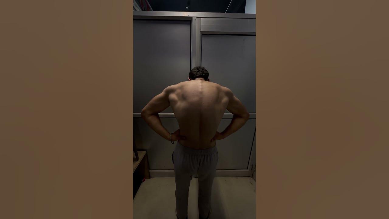 Back pose 😱 #song #motivation #viral #love #shorts #poseday #backpain