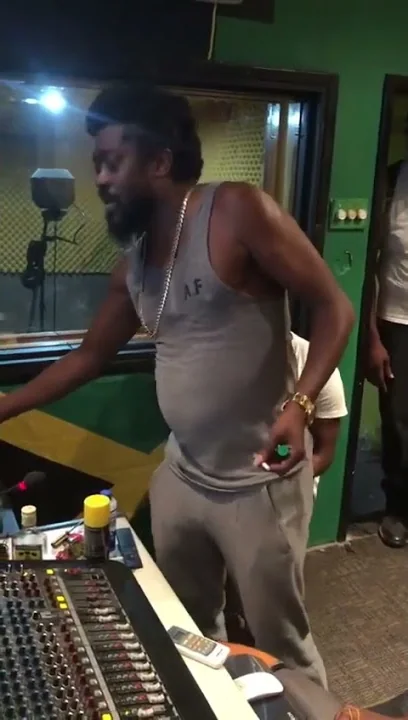 Beenie Man and Jesse Royal in studio before record...