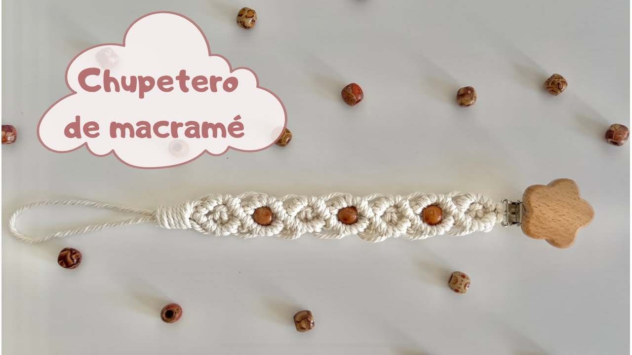 Sostenedor del chupete de macramé