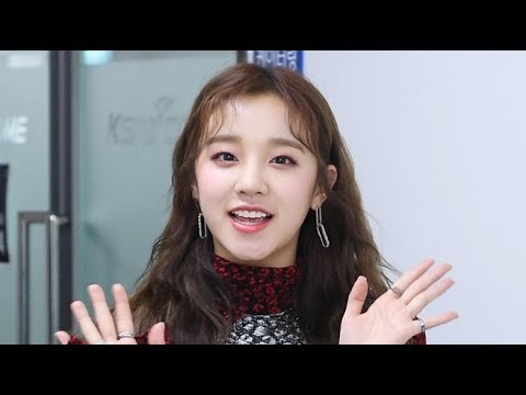 [TD영상] (여자)아이들((G)I-DLE) &amp;#39;닮고싶은 미모&amp;#39;아이들