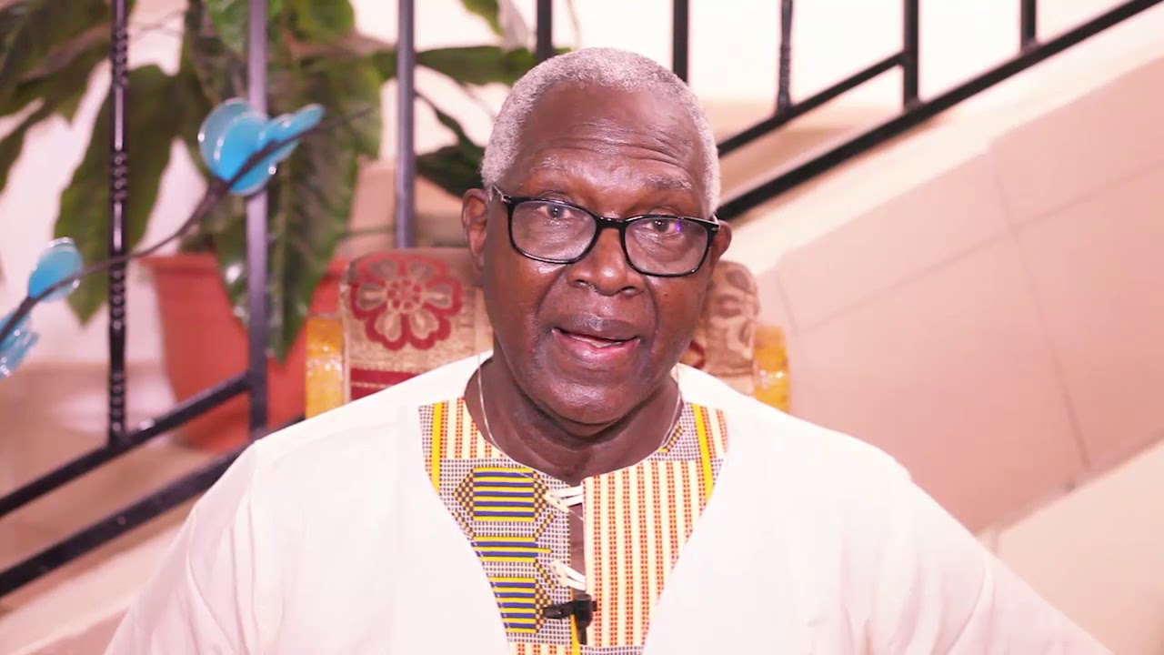 Doumbi Fakoly: Ces Intellectuell(es) Africain(es) complices de nos Chefs d'État traîtres