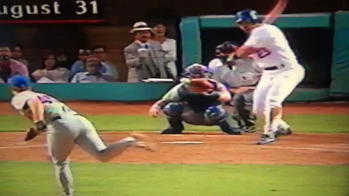 Brett Butler Scores Winning Run On Bizarre Play Against New York Mets!