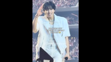 BRO WAS NOT TRYING TO GET HIT😭#hanjisung#straykids#kpop#relatable#funny#dominate#concert#trending