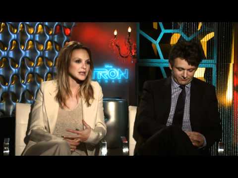 Michael Sheen & Beau Garrett Tron: Legacy Interview