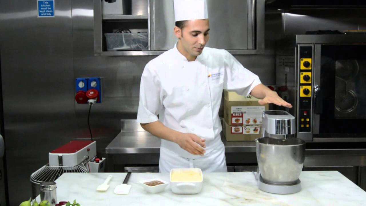 Mille Feuille Praliné by Chef Yassine