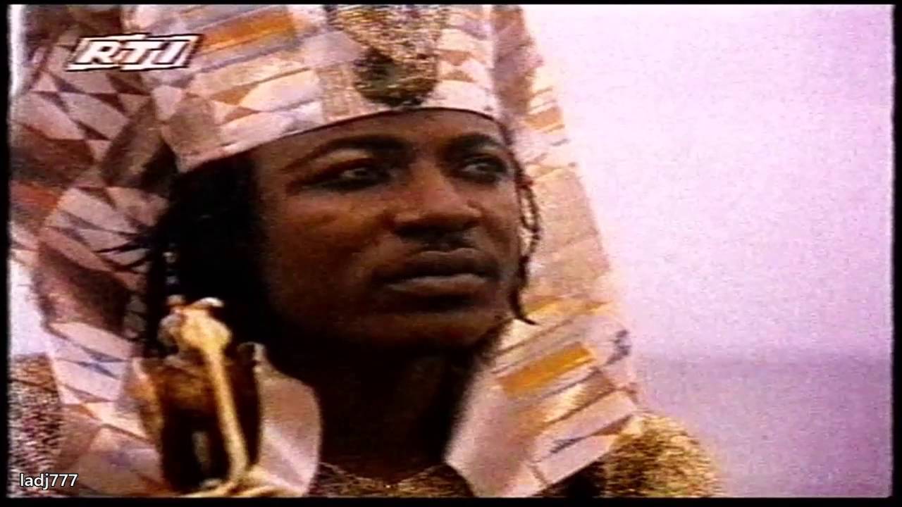 Corinthiens _ ALPHA BLONDY 1988 (Extrait du Film LES GUERISSEURS)