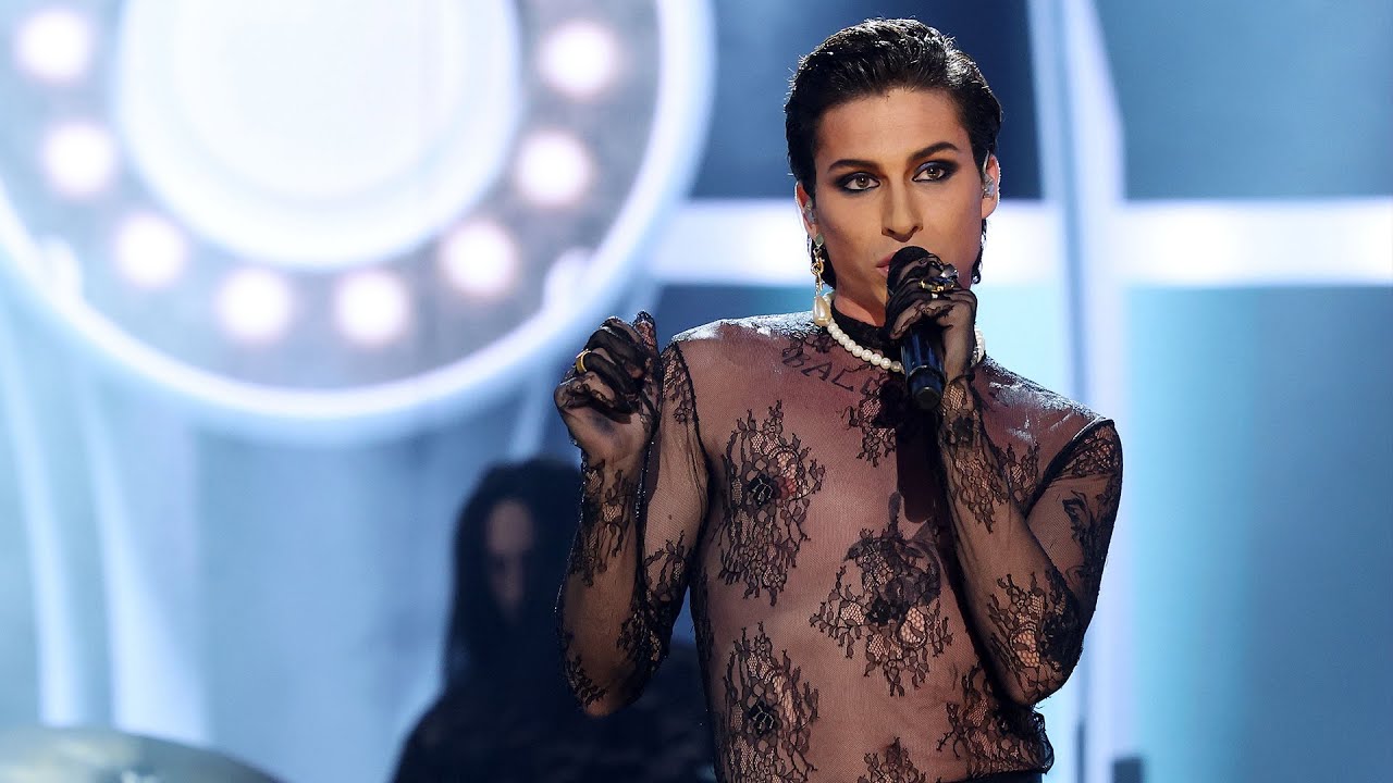 Raoul Vázquez imita a Maneskin en "I wanna be your slave" - Tu Cara Me Suena