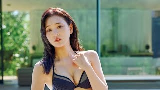 ＜真島なおみ＞“令和の愛人”が「グラビアン魂」初登場　ミニワンピ　変形水着も