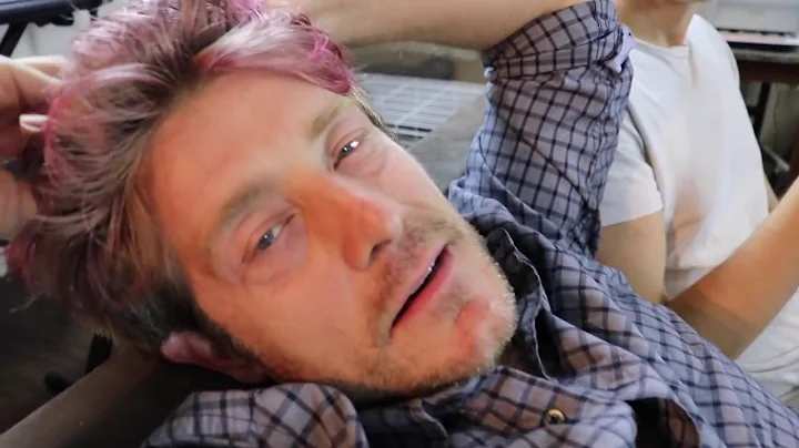 DAD SMOKES WEED FOR FIRST TIME!!