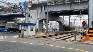 서빙고북부건널목 8568호 유전개 포대시멘트 화물열차 통과