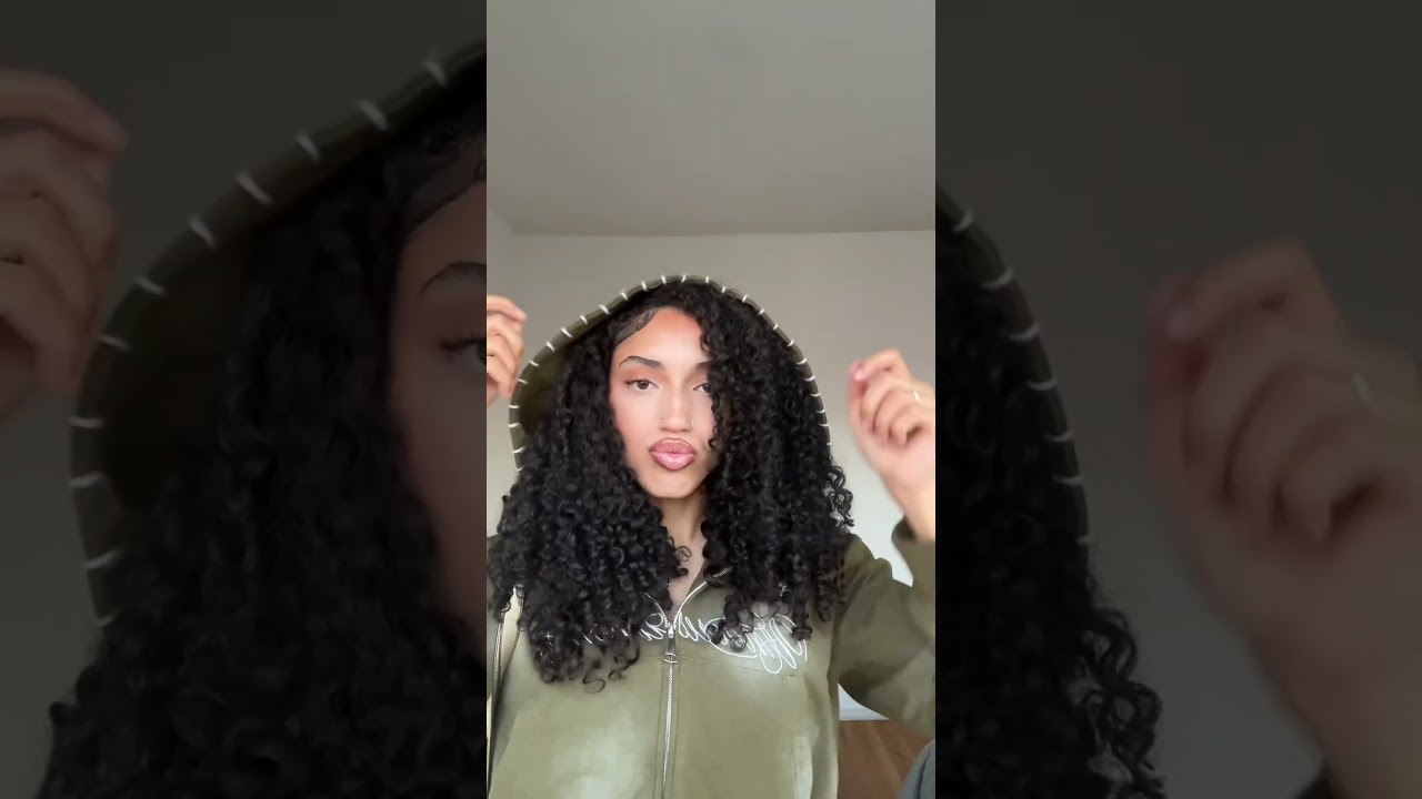 Would you cop this green tracksuit?👀