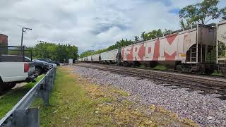 UP5862 leads, UP8172 trails 2nd, UP7268 trails 3rd past Barrington today going southbound.