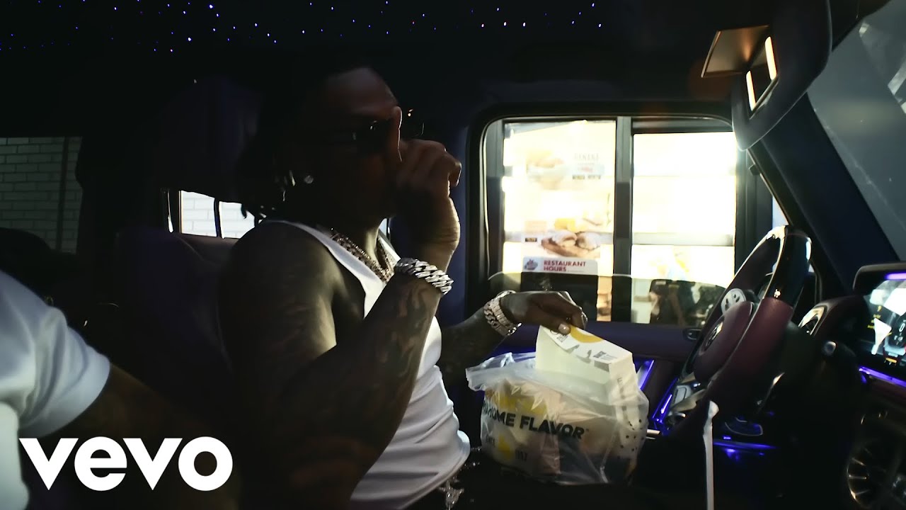 Moneybagg Yo ft. Est Gee & Yo Gotti - Don't Trust Them [Music Video]