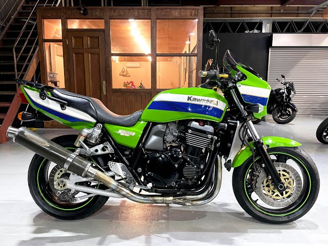【ふっくー】ZRX1100 ストライカー　チタンエキパイ KAWASAKI ZRX1100 ZRT10C - カワサキ ZRX1100 - ストライカー製フル