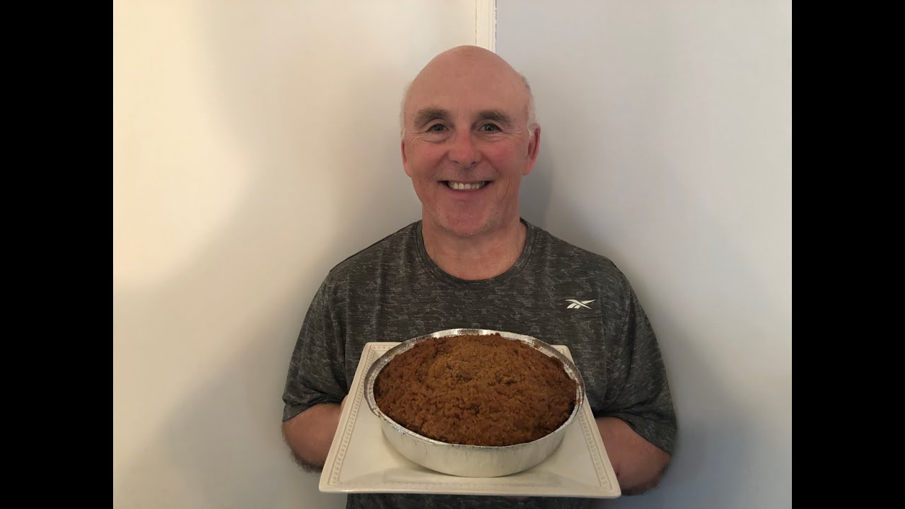 Harvest Pumpkin Crumb Cake - Watch Simply Creative Chef Rob Bake a Harvest Pumpkin Crumb Cake