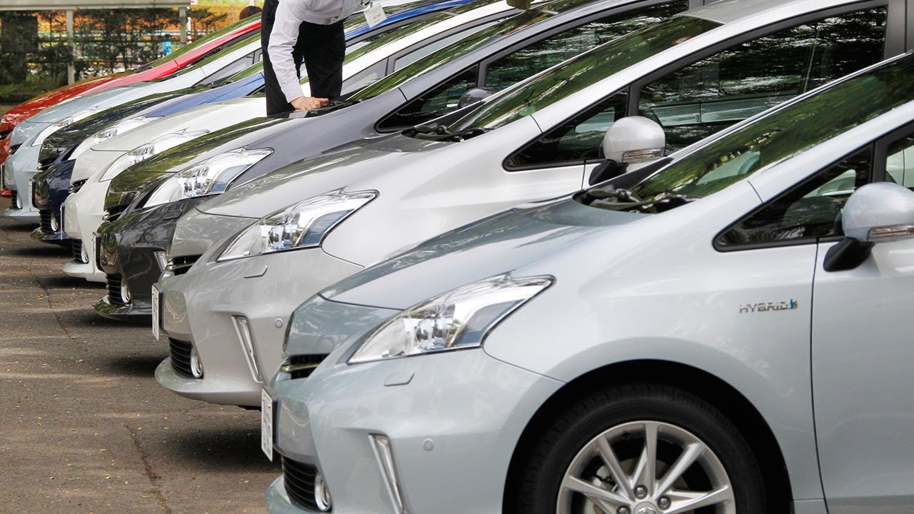 Toyota Slips on Recall, Home Depot and Amazon Add Jobs for Spring Toyota Slips on Recall, Home Depot and Amazon Add Jobs for Spring