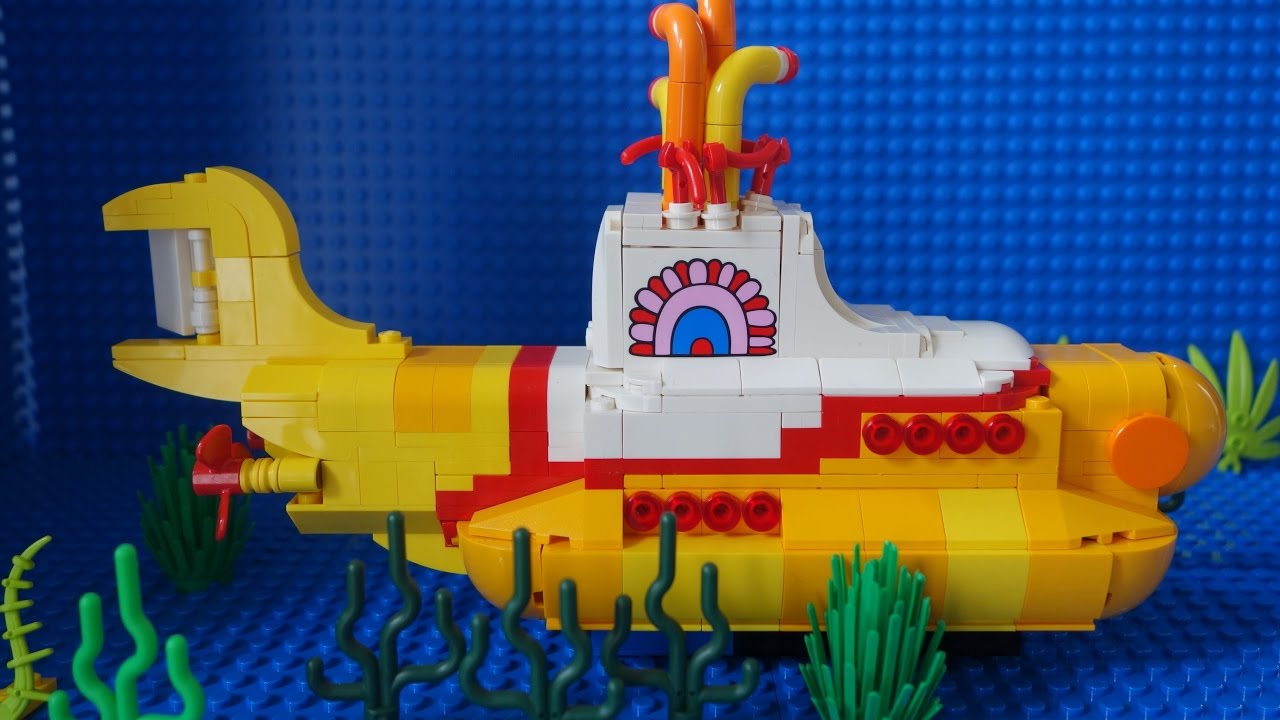 LEGO The Beatles Yellow Submarine - YouTube