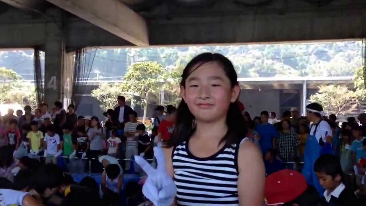 鶴見豊魚祭でつかみ取り