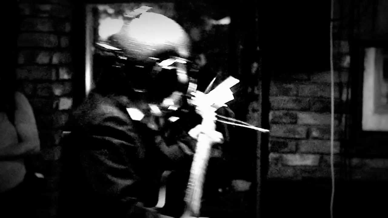 Bob Log III :: Live in DeBarras