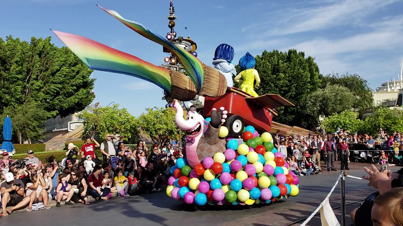 Pixar Play Parade - PixarFest 2018