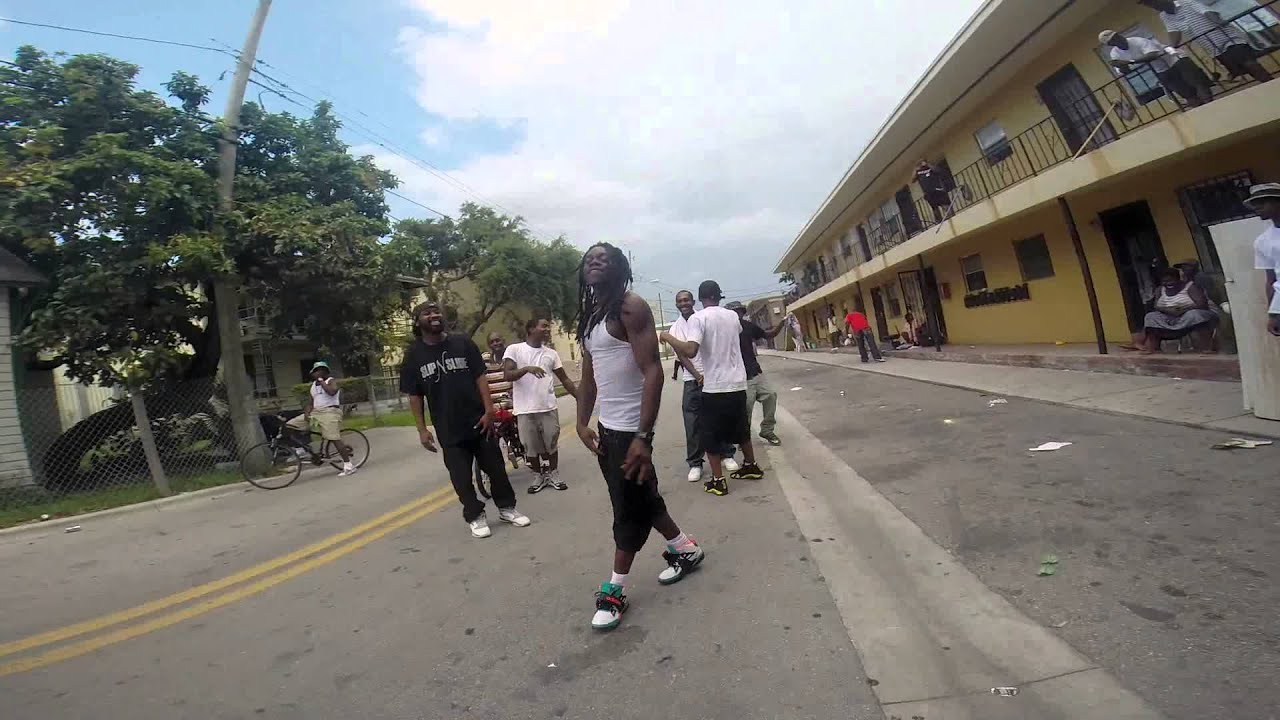 YD - Hot Nigga Remix