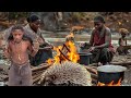 How Bushmen live and their lifestyle |hadza tribe| Culture & Fashion #hunting #food #cooking