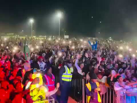 Mafikizolo 2025 - uyoncengwa unyoko ❤️❤️🔥🔥🔥❤️