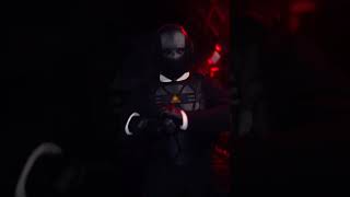 How it feels loading into Warzone