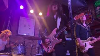 End of Lipstick Wonder Woman- Tyler Bryant & the Shakedown