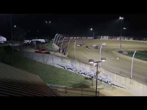 Lawrenceburg Speedway Crown Vic Feature Race [10/9/26] - dirt track racing video