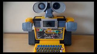 vtech wall-e learning laptop (2008) on low batteries