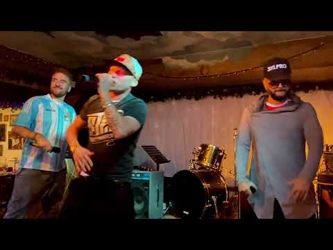В этом бикини.