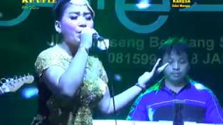 Nia Sania Jangan Pegang Dulu    Caresa Syam Meruya by khuple