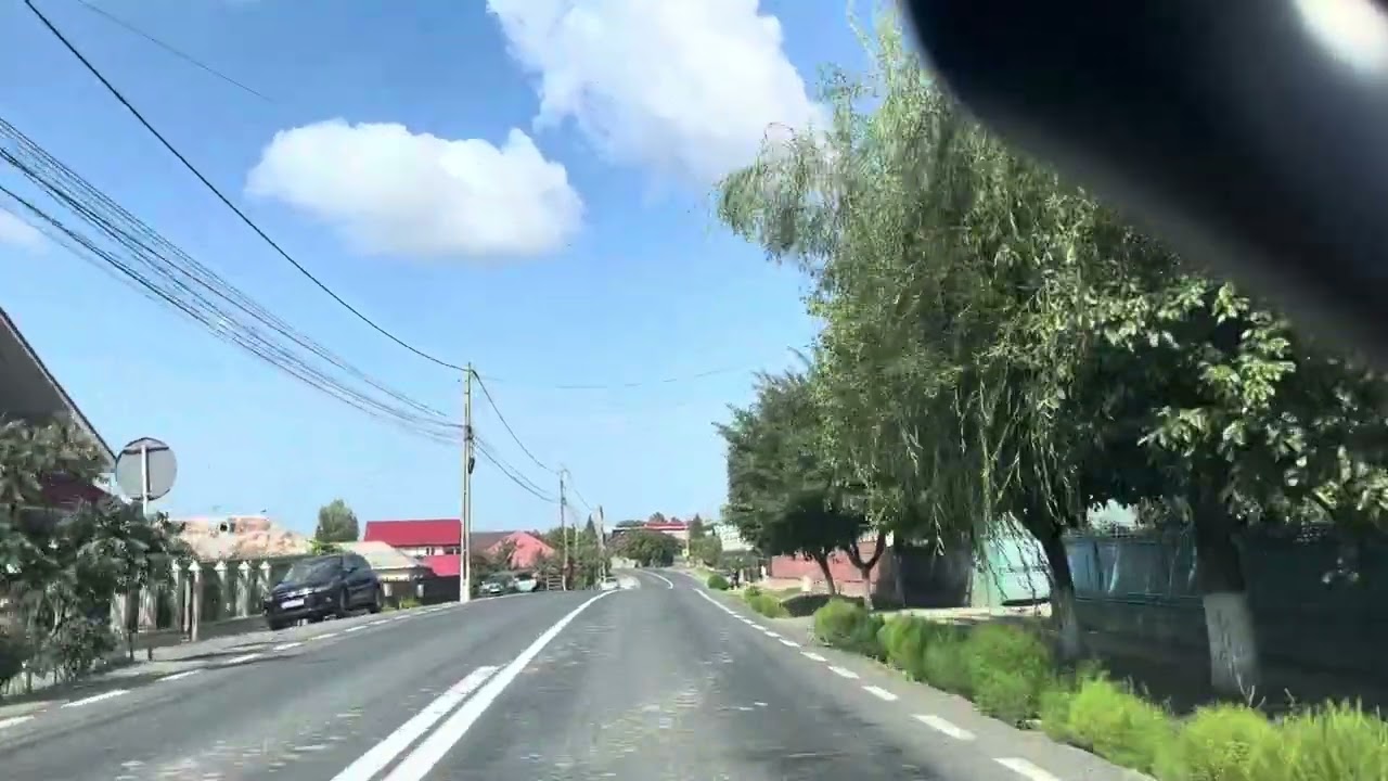 Strada Principală, sat Jijila, comuna Jijila, județul Tulcea | toamna 2024