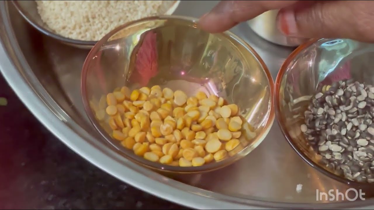 మునగాకు కరివేపాకు అవిసెగింజలు తో కారప్పొడి 