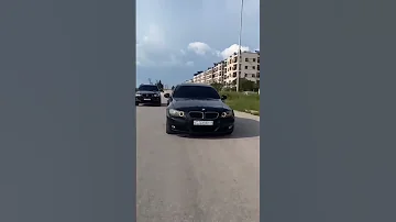 ما نمشي ورانا دم 