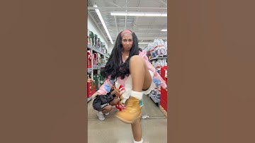 This is how u dance to it 😂🔥 #shorts #dance #nyc #shortsdance #dancer #danielamontero1018
