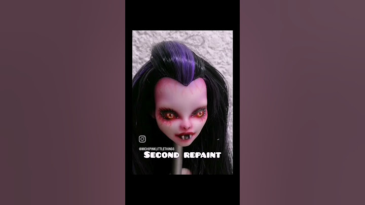 Drácula #customdoll #ooak #ooakdoll #repaint #dollrepaint #monsterhigh