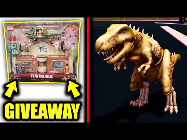 Roblox Nerf Shark Seeker Unboxing and Free Toy Code Giveaway