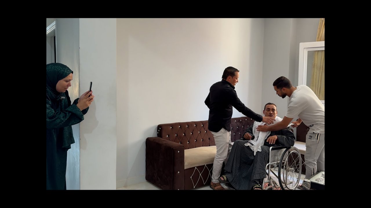 زوجه انقذت زوجها اللى مابيمشيش بتصورها