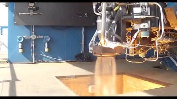 Space SpaceX Test Fires SuperDraco Thruster   Video