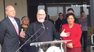 Jordan s Furniture Eliot Tatelman talks about the retail chain s new store being buil