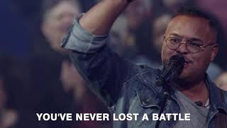 Video voorbeeld van ""Never Lost" by Elevation Worship (feat. Israel Houghton) (LIVE from the Ballantyne Campus)"