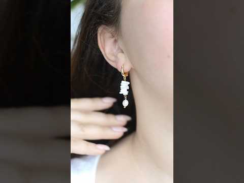 Сережки натуральний Корал білий і Перли, гіп-ний сплав колір золото d-8х6мм+- L-42мм, видео 1