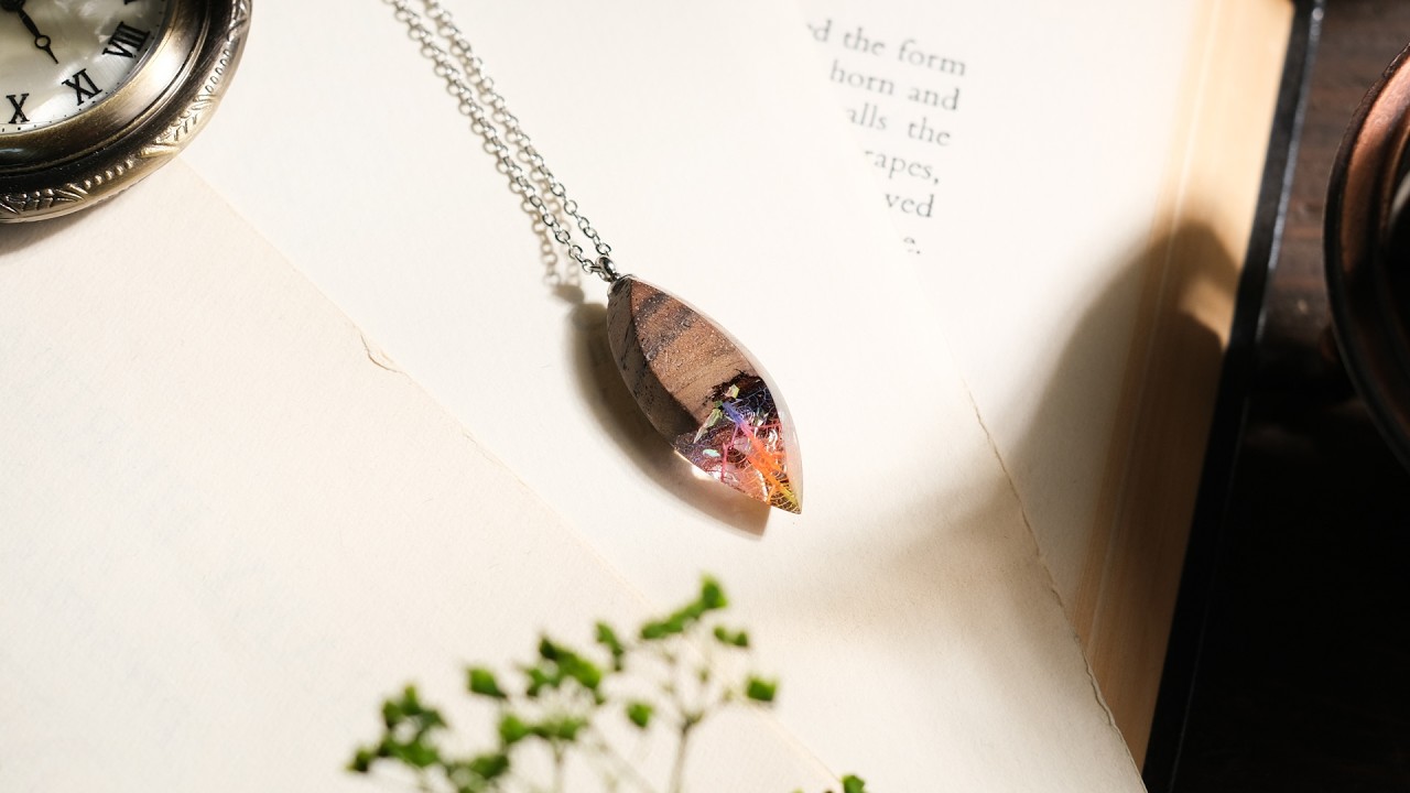 天弓の葉脈石– - YouTube